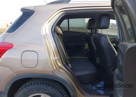 2018 Chevrolet Trax Lt z USA, uszkodzony, nr VIN 3GNCJPSB8JL227465